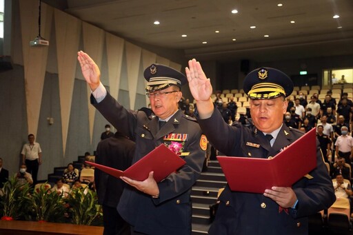 嘉市警局卸新任分局長聯合交接典禮 新任分局長全力以赴守護嘉園