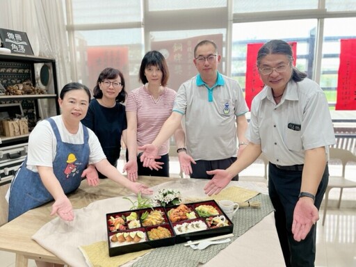 雲林縣暑假限定美味體驗 口湖遊客中心推出「烏金鰻香」定食