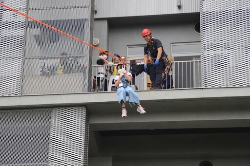 雲林小小消防員暑期營 紮根防救災觀念與逃生技巧