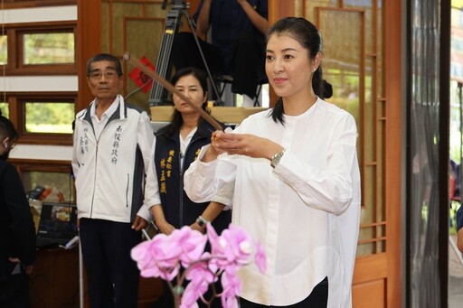 慈濟吉祥月祈福大自在王佛禪寺中元普度 許縣長出席獻供頂禮