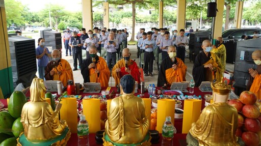 中元普渡祈福平安 石化事業部中元法會傳遞祥和祝福