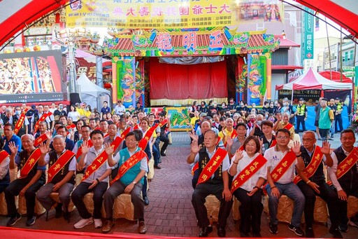 民雄大士爺祭今開光祈福團拜 重頭戲恭送大士爺「火化昇天」