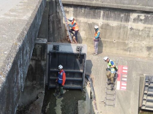 雲林縣政府蟬聯交通部金路獎 道路維護及橋梁維護第1名