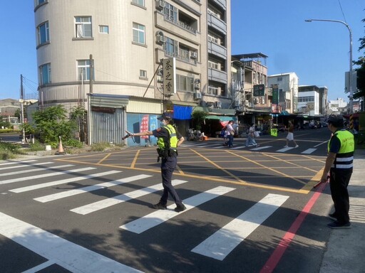 開學日湖警啟動護童專案 加強校園交通疏導守護學童安全