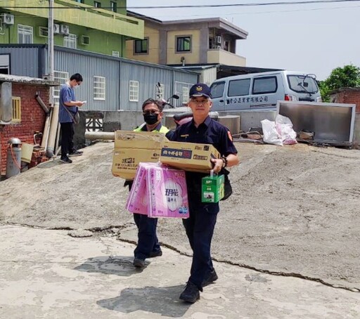 北港警轉介張榮發基金會扶助遭遇困境邊緣家庭