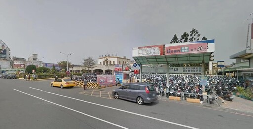 嘉義火車站廣場改造有成 新北市政府來嘉參訪交流