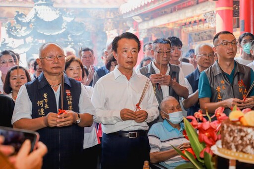 新港奉天宮辦中秋契子女祈福典禮 107歲契子林福來先生共慶佳節