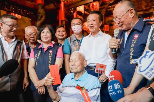 新港奉天宮辦中秋契子女祈福典禮 107歲契子林福來先生共慶佳節