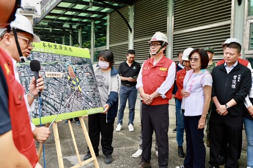 山陀兒颱風逼近高雄嚴加戒備 陳其邁馬不停蹄防颱視察