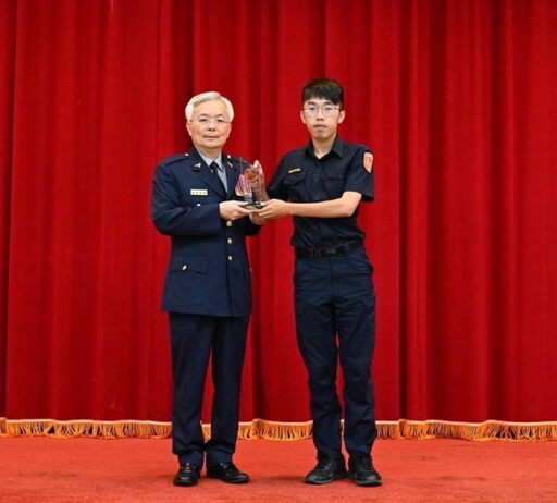 北港警致力為民服務 警政署評選優異員警表揚