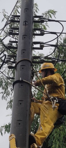 屏東停電12,134戶已復電9成 零星停電戶持續搶修中