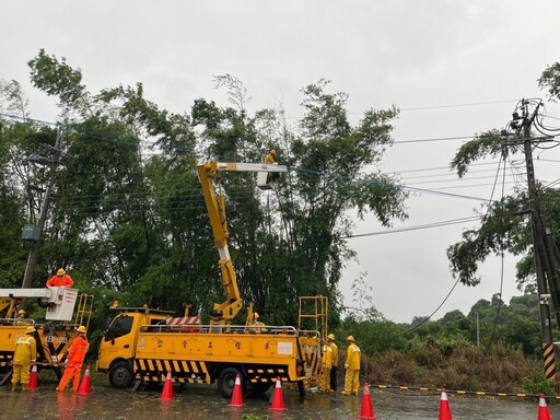 山陀兒逼近一度近4600戶停電 林園、大寮已全數復電