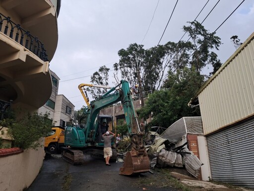 台電全台總動員來支援！台電鳳山區處曾停電13萬戶 力拼今晚全面復電