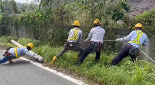 台電全台總動員來支援！台電鳳山區處曾停電13萬戶 力拼今晚全面復電