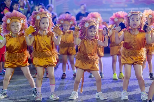 火獅開光點燃左營萬年季 李懷仁祈福祈安國泰民安