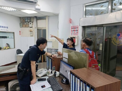 日籍旅客遺失物品 苓雅警充當翻譯師尋回