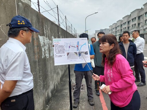 議會工務委員會考察基礎建設 公園X道路X社宅問題迎解方