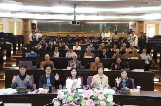 南華大學永懷星雲大師生命書寫文學獎 透過文字寫出生命意義