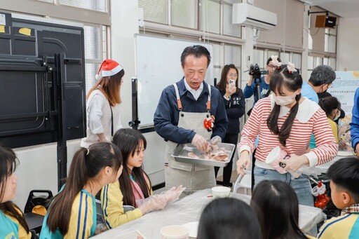 義縣政府推動校園食魚教育 學童烹飪烏魚料理