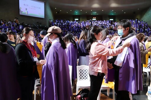 南華大學成年禮回佛館舉辦 學習感恩及回饋