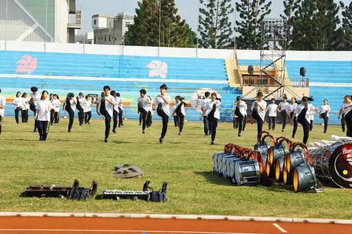 日本大洗高校管樂團與嘉市南興國中將跨國聯演 黃敏惠探班送暖同享湯圓