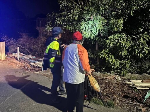 常年旅居他鄉老翁返鄉祭祖迷路 急尋警協助