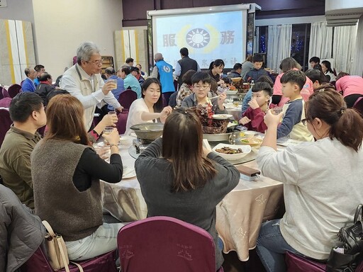 宜蘭縣民眾服務社獎學金助弱勢學子 邀餐敘共度歲末