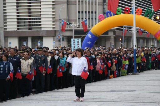 「2025愛你愛我愛嘉義」元旦升旗典禮 黃敏惠：+1是加一份心力情分