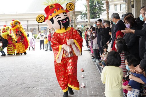 金蛇賀春紅包大FUN送 義大皇家多元活動樂迎春節假期