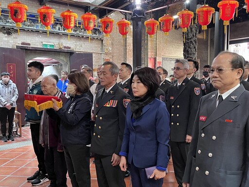 嘉義市桃城聖母慈善會捐贈救護車守護市民 消防局119消防節祈福暨公益活動