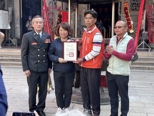 嘉義市桃城聖母慈善會捐贈救護車守護市民 消防局119消防節祈福暨公益活動