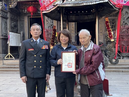 嘉義市桃城聖母慈善會捐贈救護車守護市民 消防局119消防節祈福暨公益活動