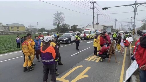 嘉縣新港鄉縣道發生進香團遊覽車追撞事故 24人受傷送醫