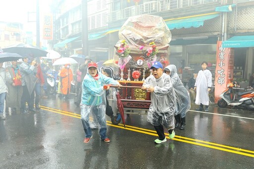 金蛇迎春好運來 114年「土地公春遊羅東」熱鬧滾滾