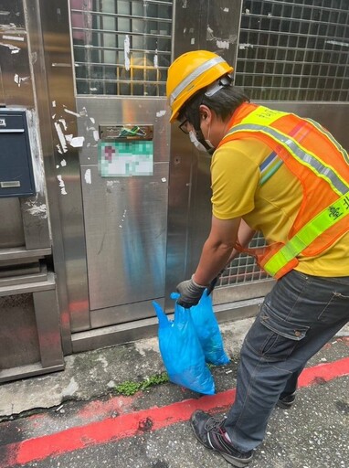 長輩不再煩惱追垃圾車 北市跨局合作代收獨居長者垃圾客製化到府服務