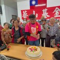 六龜天使站12週年 長輩手作祈福樹傳愛