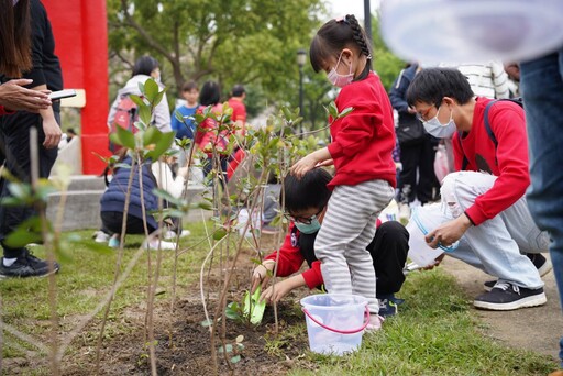 竹縣響應植樹月生態綠網 讓全縣民共植希望之樹