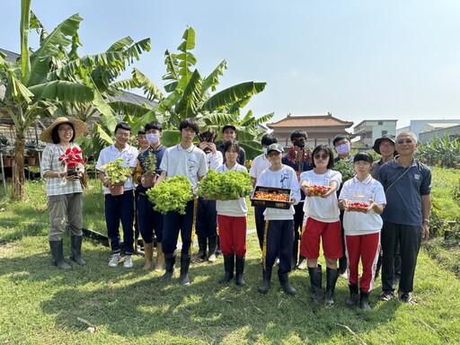 中山工商園藝技術科專業師資 培育新世代智慧農夫