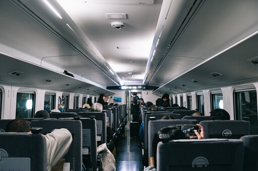 「憶起愛、傳祝福」 臺鐵0402紀念音樂會 家屬共聚緬懷逝者