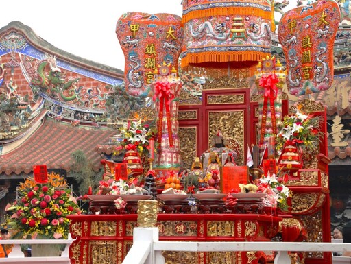 大甲媽祖遶境祝壽大典 上萬信眾同慶媽祖壽辰