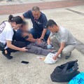 逃犯虎口當車手虎警壓頂啊又押！外客車手顯緊張虎警迅速逮就捕！