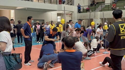 《雄愛健走》千人齊聚前鎮河畔 各國勞工共創五一友善樂活日