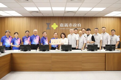 台北市嘉縣同鄉會回嘉 黃敏惠率市府主管熱烈歡迎