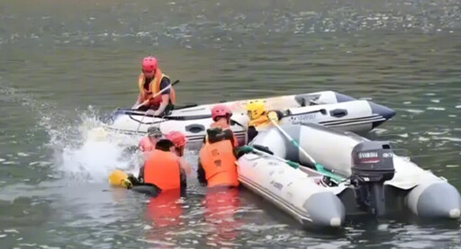 五一長假出遊 貴州黔西遊船翻覆70人落水