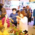 圓福寺慶祝佛誕節 黃敏惠浴佛祈福