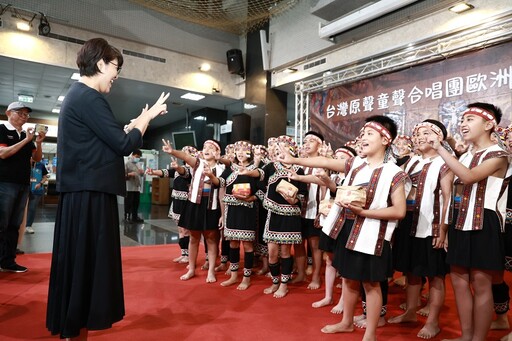 南投天籟唱進歐洲心坎 原聲童聲合唱團歐洲巡演再展文化魅力
