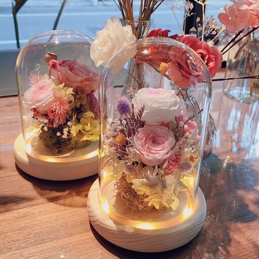 花藝×甜點驚喜 高雄青創品牌「花ㄔ了女孩」母親節獻上心花開
