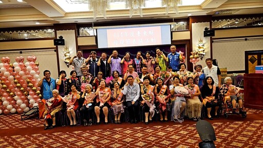向偉大母愛致敬！臺東縣表揚20位模範媽媽 祝母親節快樂