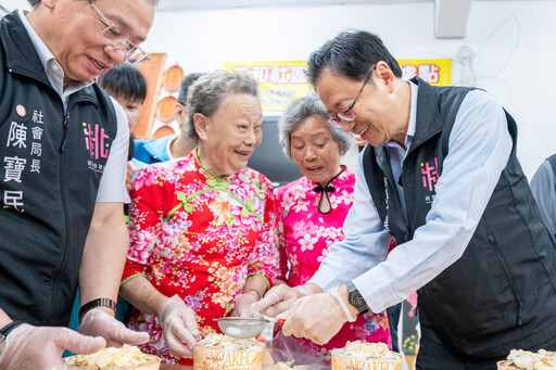 張善政市長視察龍潭三和社區照顧關懷據點 瞭解社區長照服務及青創成果