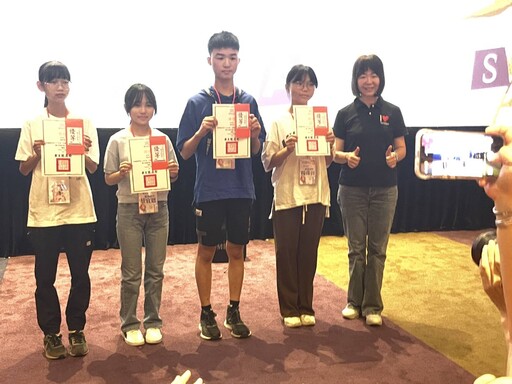 臺東縣響應國際家庭日 親子電影院與家庭圖文畫作共創幸福時光